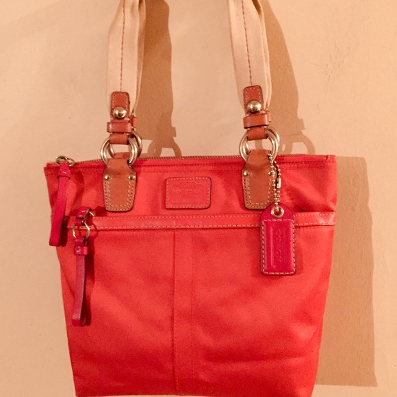 COACH Hampton Leather Trimmed Tote Authentic - Picture 8 of 8